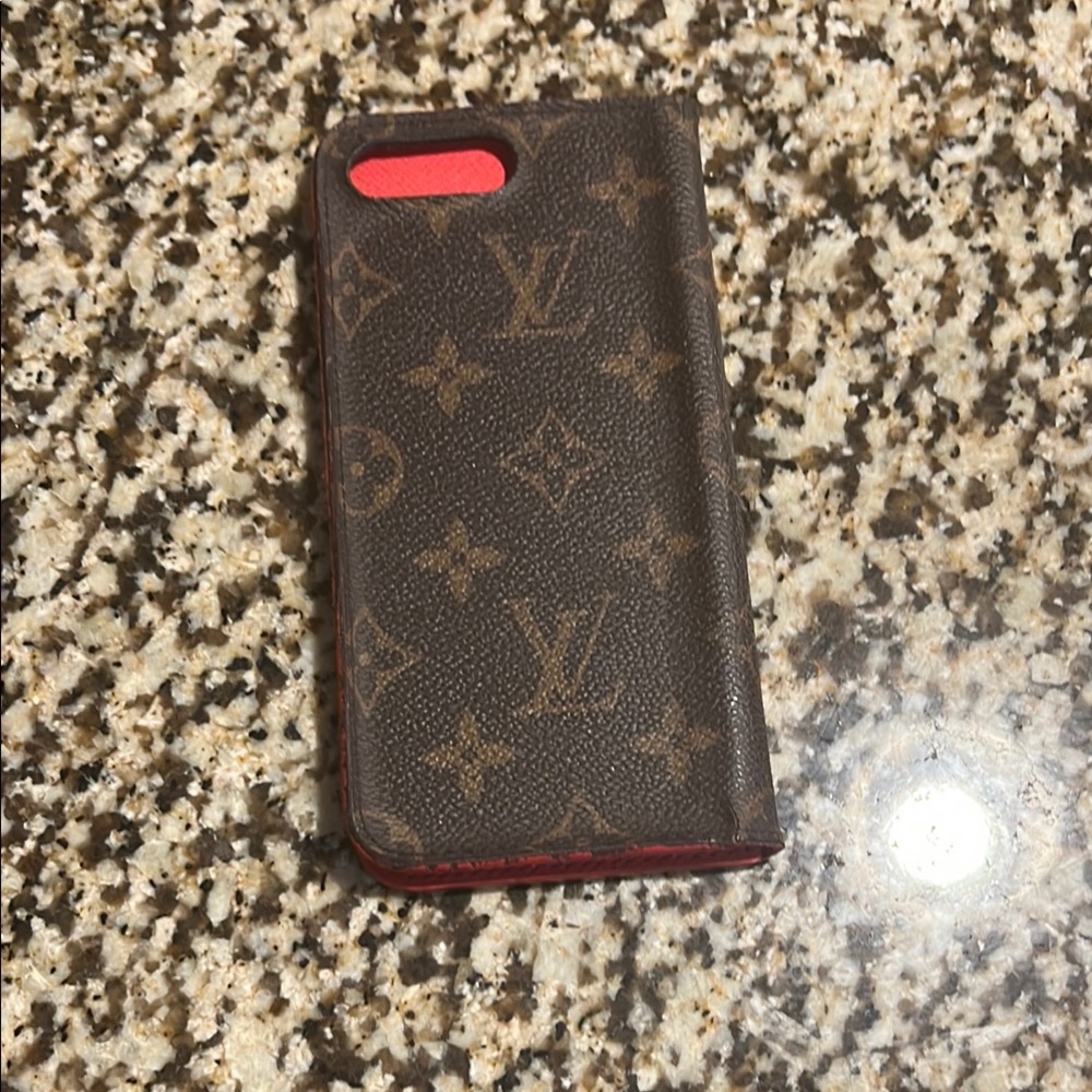 Luxury  Louis VUTTON  phone and card holder